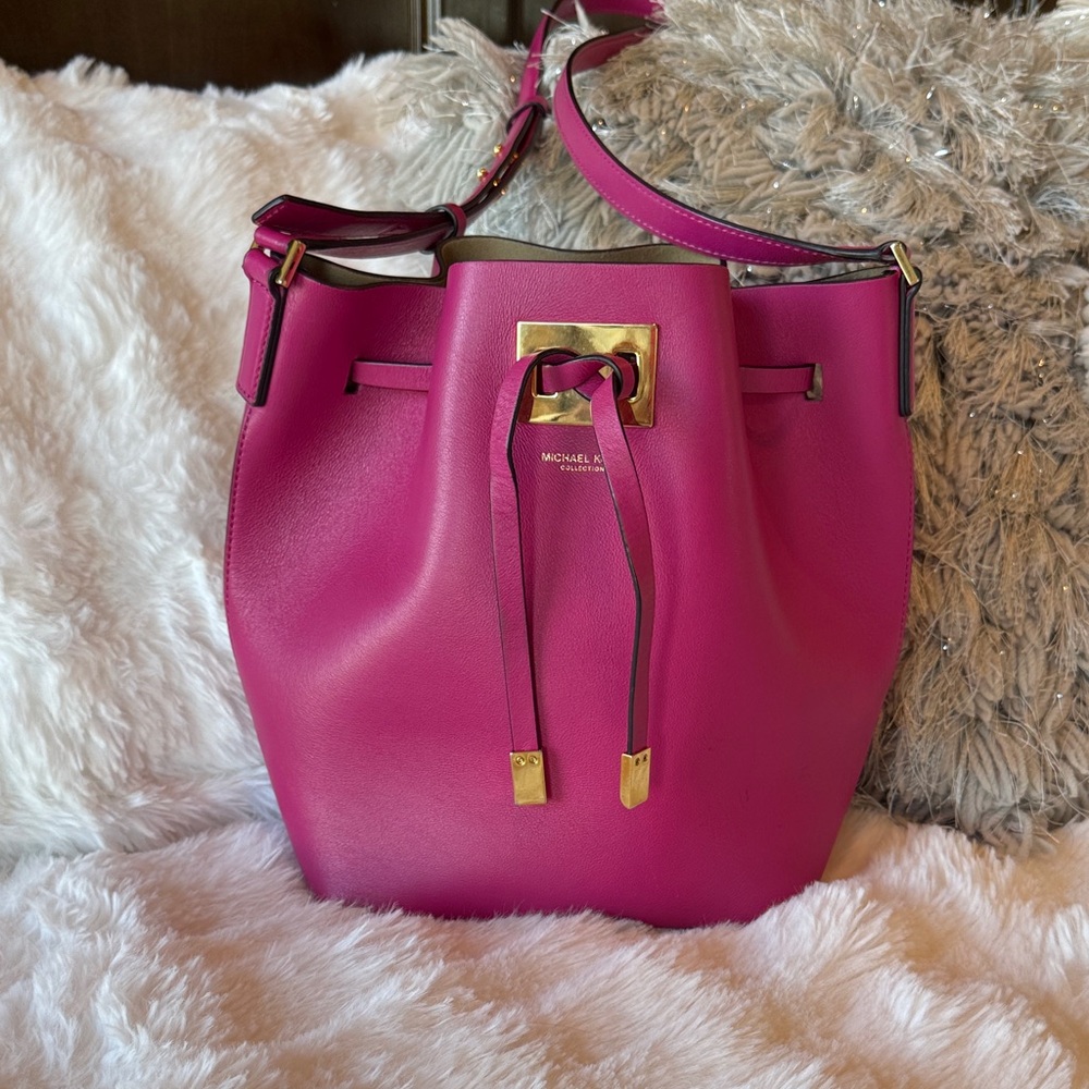 Michael Kors Fuchsia Bucket Bag with Gold Accents